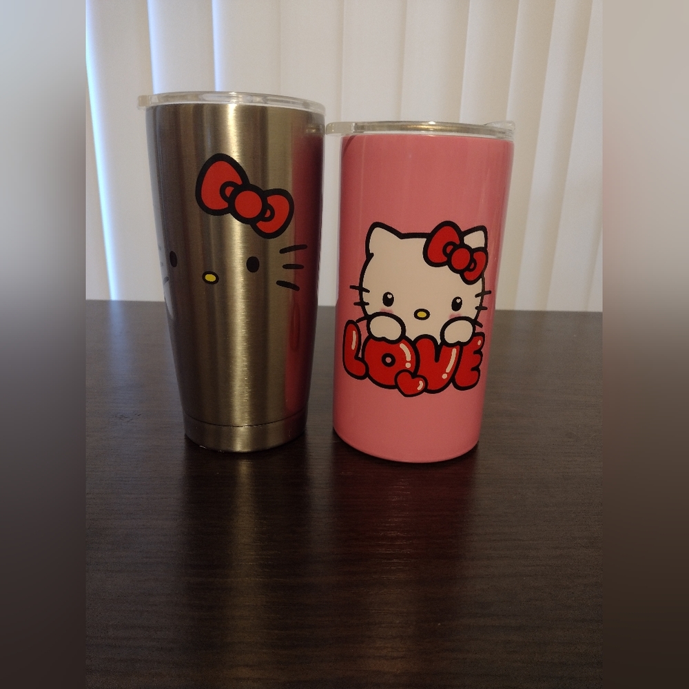 Hello Kitty mug set